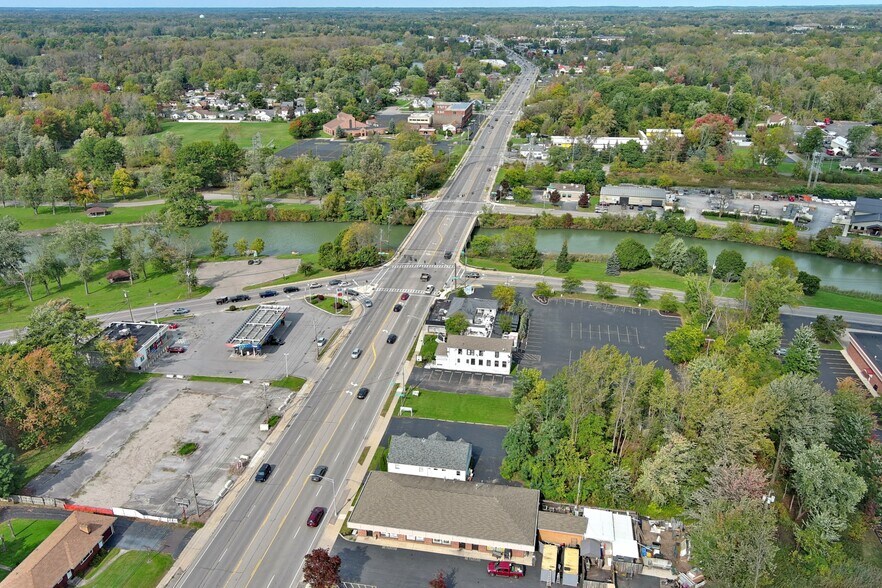 More Photos Of 2487 Niagara Falls Blvd, Tonawanda Restaurant For Lease