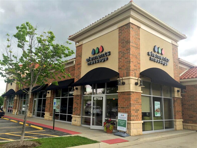 More Photos Of 2709-2775 Willow Rd, Glenview Unknown For Lease
