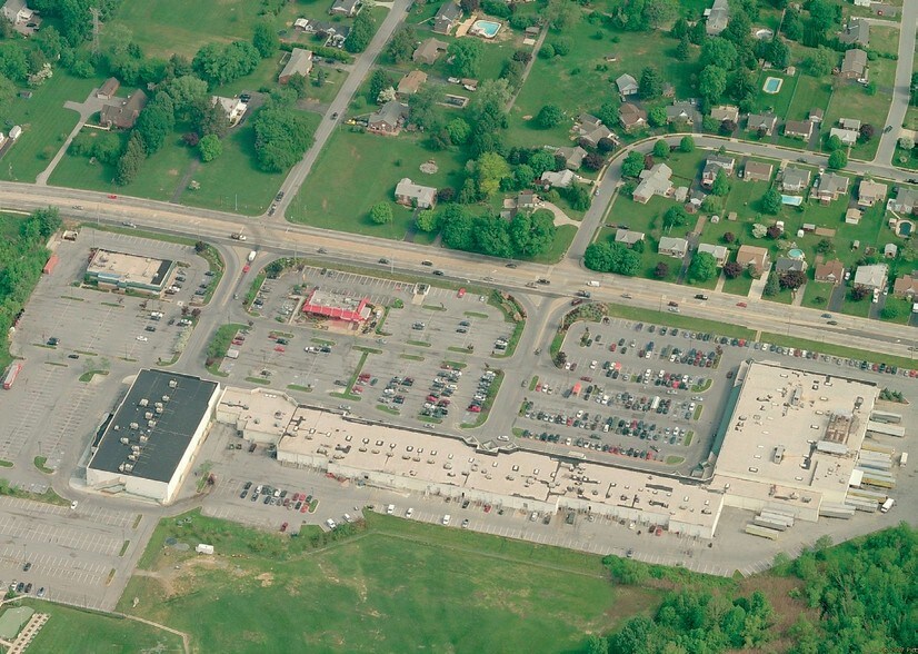 More Photos Of 1600-1796 W Newport Pike, Wilmington Unknown For Lease