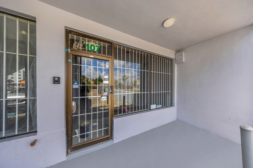 More Photos Of 752-776 W Flagler St, Miami Storefront Retail Office For Lease