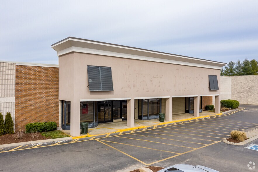 More Photos Of 92 White Bridge Rd, Nashville Unknown For Lease