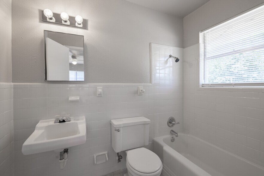 More Photos Of 213 E Harrison Ave, Killeen Multifamily For Sale