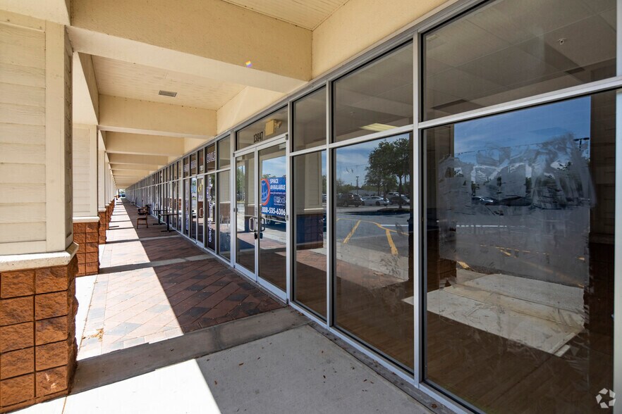 More Photos Of 8975 Race Track Rd, Tampa Unknown For Lease