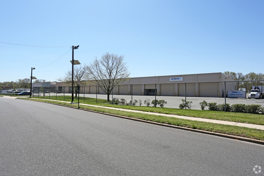 More Photos Of 11 Perina Blvd, Cherry Hill Warehouse For Lease
