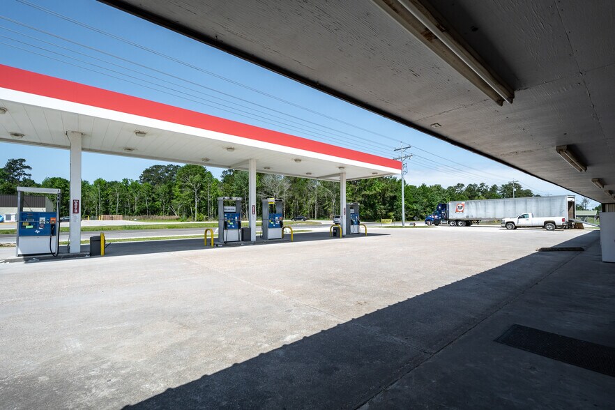 More Photos Of 17186 Highway 321, Dayton Storefront Retail Office For Sale