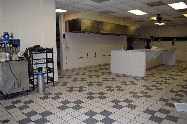 More Photos Of 2640 SE CR 255 Rd, Lee Restaurant For Sale