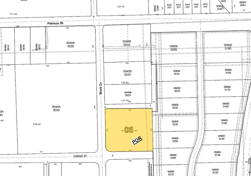 More Photos Of 3550 Work Dr, Fort Myers Showroom For Lease