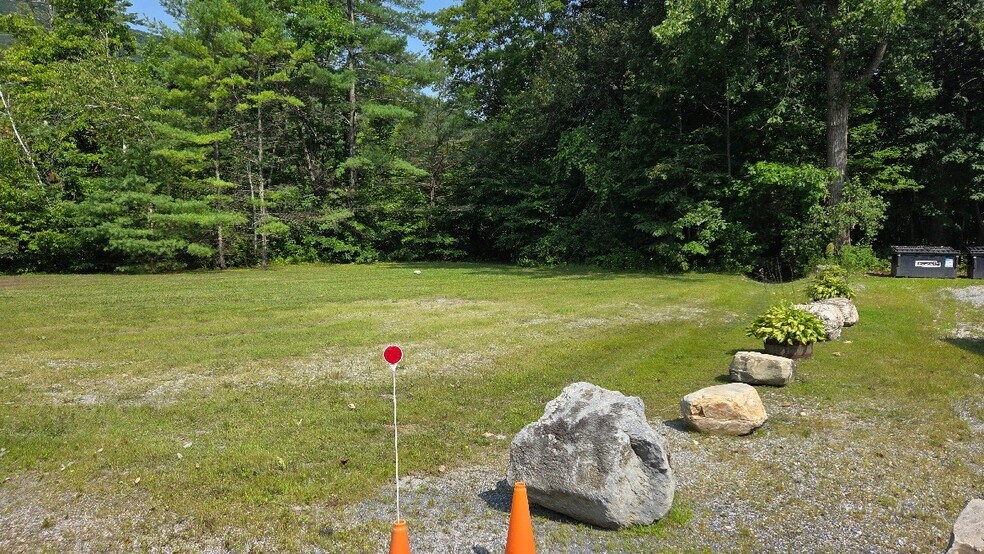 More Photos Of 5187 Vt Route 7A, Arlington General Retail For Sale