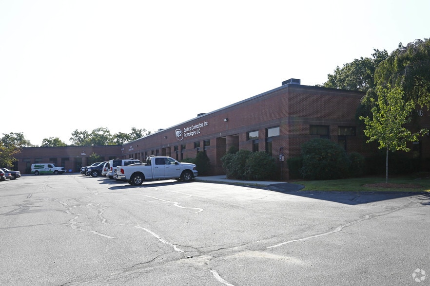 More Photos Of 131 Stedman St, Chelmsford Light Manufacturing For Lease