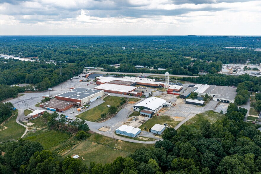 More Photos Of 1801 Rutherford Rd, Greenville Light Manufacturing For Lease