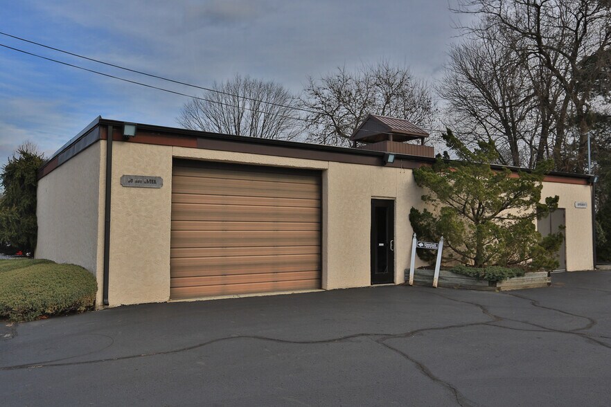 More Photos Of 1188A Dekalb @ Cherry Lane, Blue Bell Office For Lease