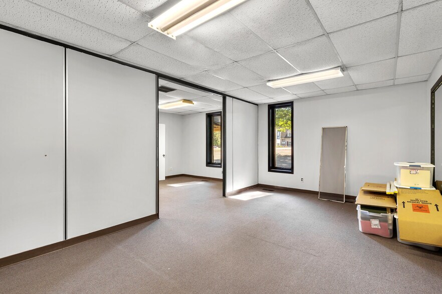 More Photos Of 279 N Main St, Kilmarnock General Retail For Sale