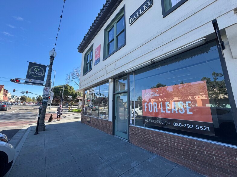 More Photos Of 8237-8239 La Mesa Blvd, La Mesa Unknown For Lease