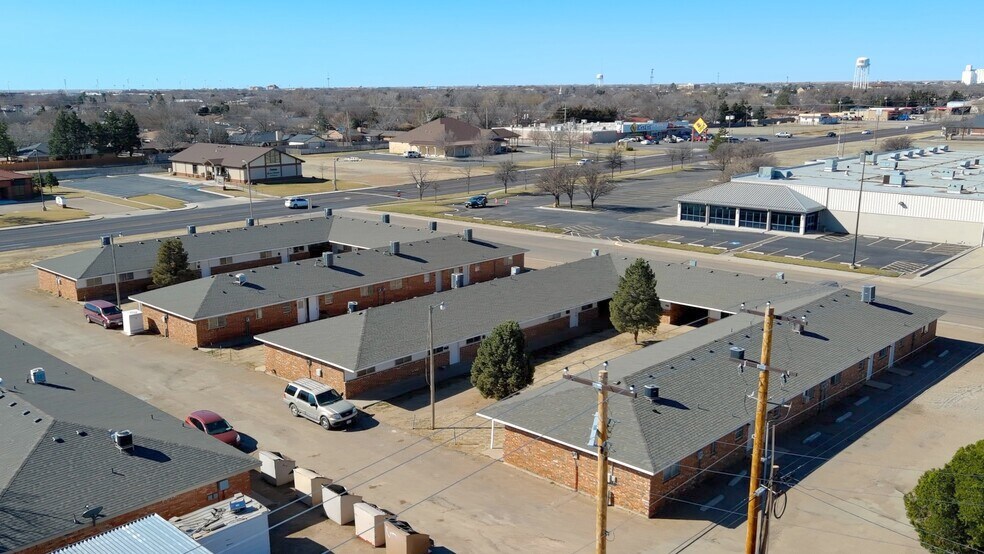 More Photos Of 1725 E 1st St, Dumas Multifamily For Sale