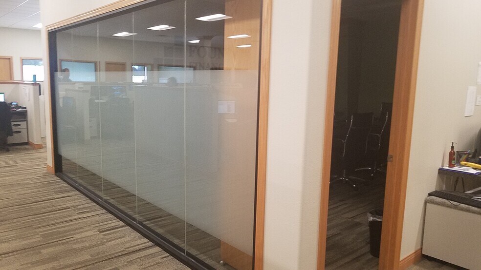 More Photos Of 7802 Meadow Rock Dr, Weston Office For Lease