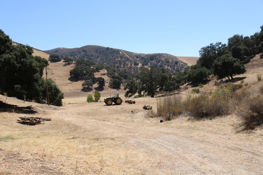 More Photos Of 32800 Johnson Canyon Rd, Gonzales Land For Sale