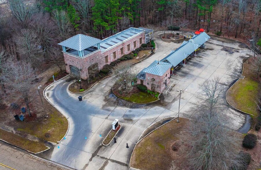 Primary Photo Of 2027 Strawberry Hill Dr, Madison Carwash For Sale