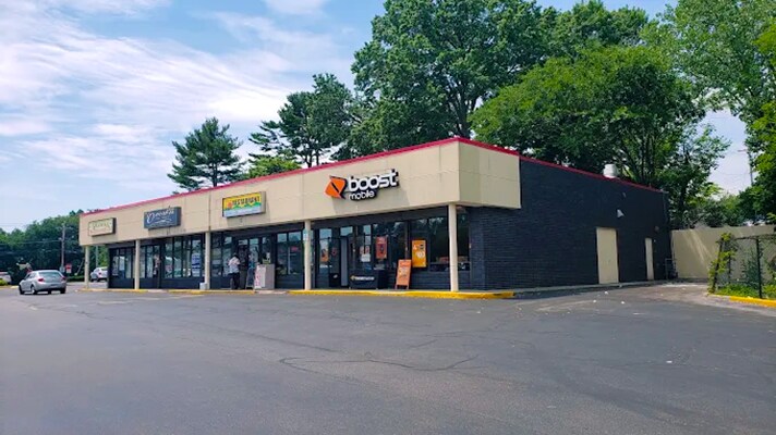 More Photos Of 300-358 Boston Ave, Stratford Storefront For Sale