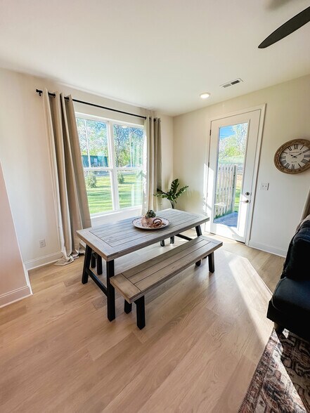 More Photos Of 8407-8456 Whisper Ln, Powell Apartments For Sale