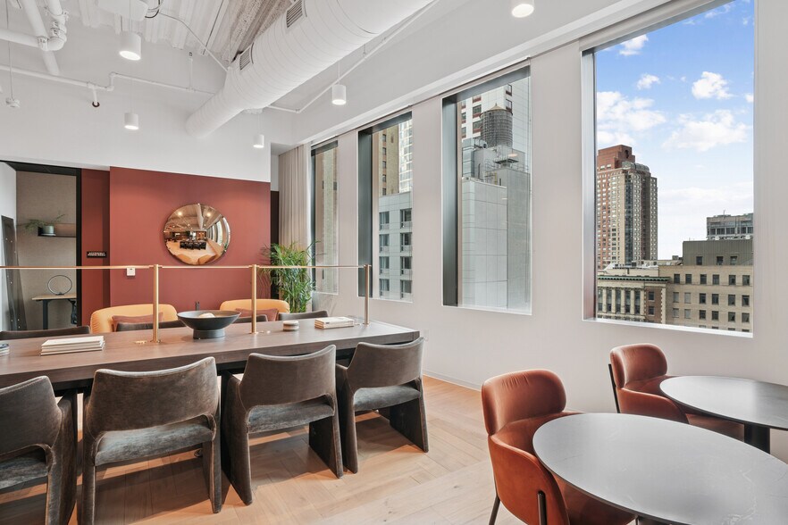 More Photos Of 107 Greenwich St, New York Coworking Space