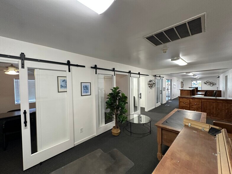 More Photos Of 73421 29 Palms Hwy, Twentynine Palms Office For Lease