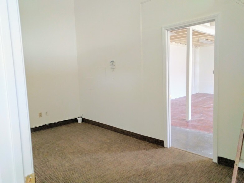 More Photos Of 11143 Garvey Ave, El Monte Freestanding For Sale