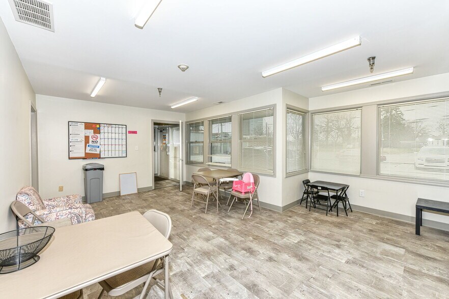 More Photos Of 1640 N Ritter Ave, Indianapolis Medical For Lease