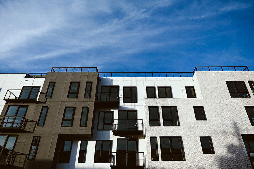 More Photos Of 1477 NE Alberta St, Portland Apartments For Lease