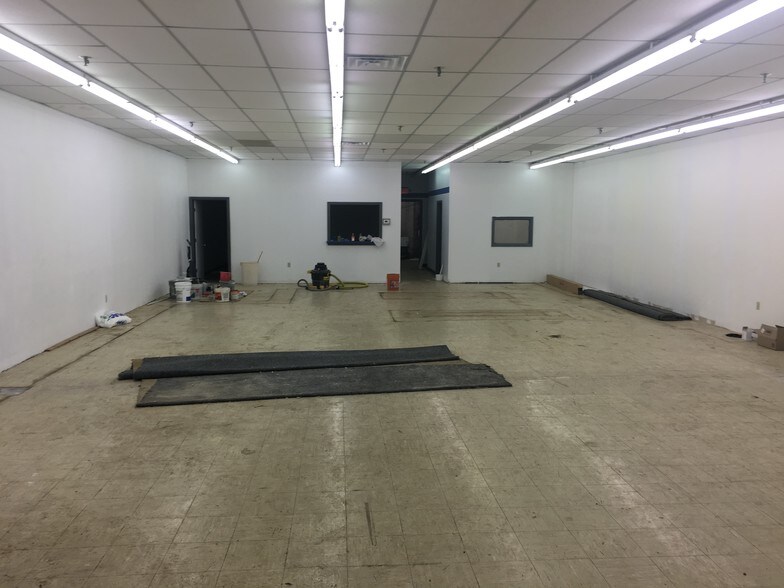 More Photos Of 2017-2039 Main St, Brockton Freestanding For Lease