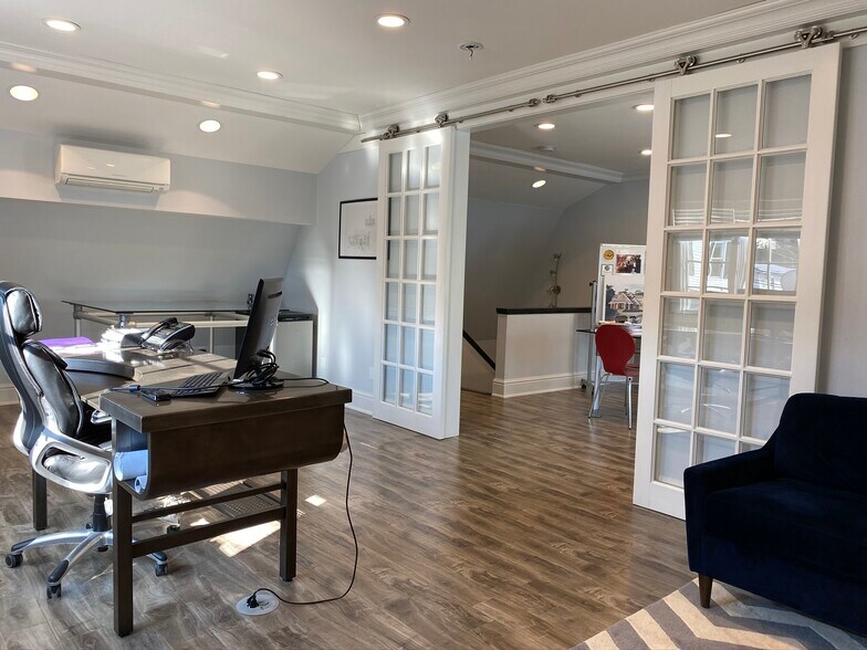 More Photos Of 215 River Road Ext, Cos Cob Office For Lease