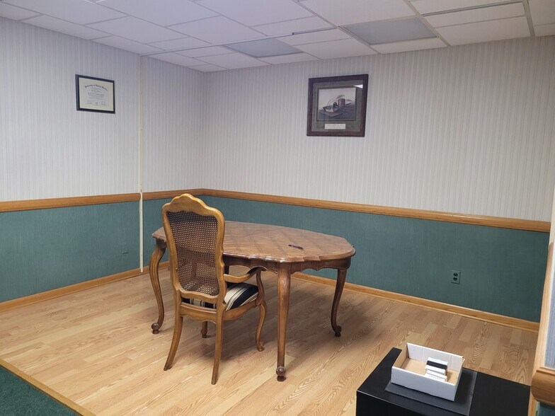 More Photos Of 1623 US Highway 1, Sebastian Office For Sale