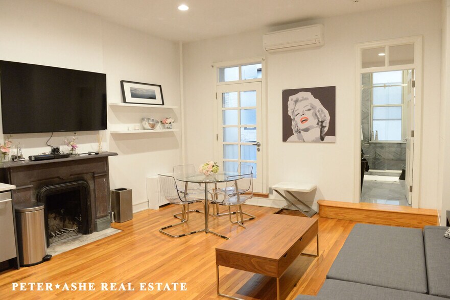 More Photos Of 53 E 64th St, New York Apartments For Sale
