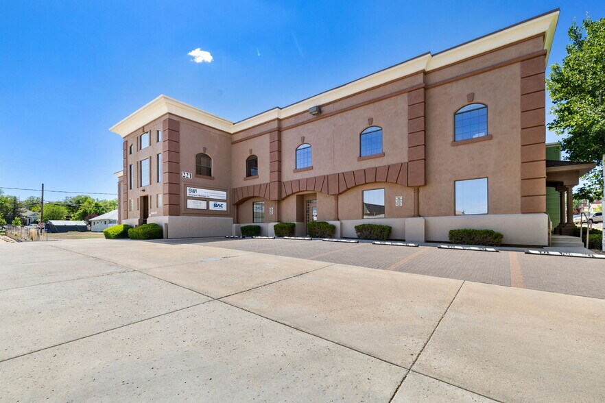 More Photos Of 221 N Marina St, Prescott Office For Lease