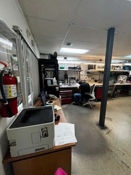 More Photos Of 3100 NW 72nd Ave, Miami Industrial For Sale