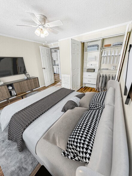 More Photos Of 500 N Lexington-Springmill Rd, Mansfield Apartments For Sale