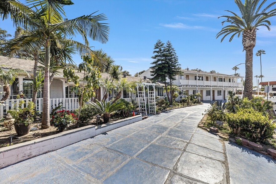 More Photos Of 135 Avenida Algodon, San Clemente Hotel For Sale