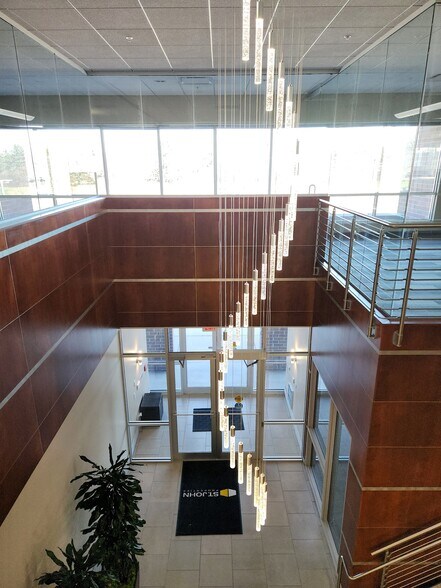 More Photos Of 10375 N Baldev Ct, Mequon Office For Lease