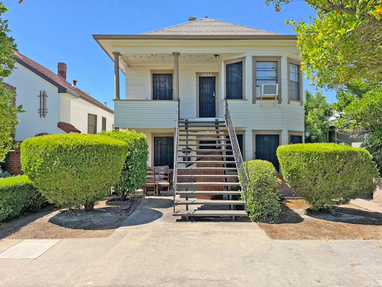 Primary Photo Of 1312 T St, Sacramento Apartments For Sale