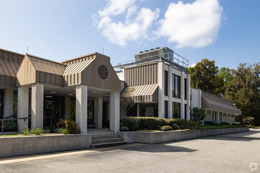 Primary Photo Of 5102 La Roche Ave, Savannah Office For Lease