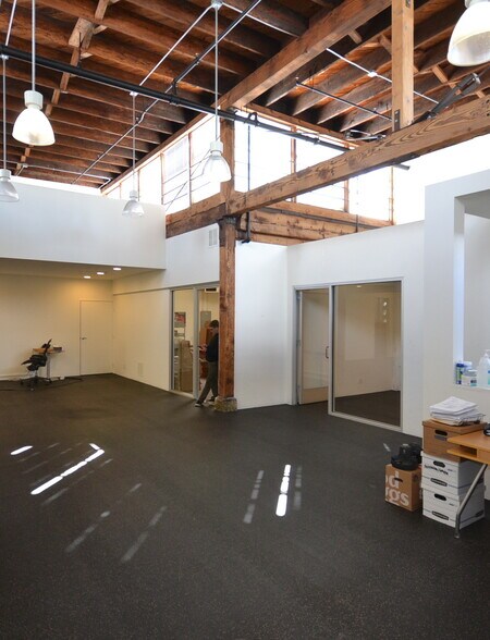 More Photos Of 2261 5th St, Berkeley Unknown For Lease