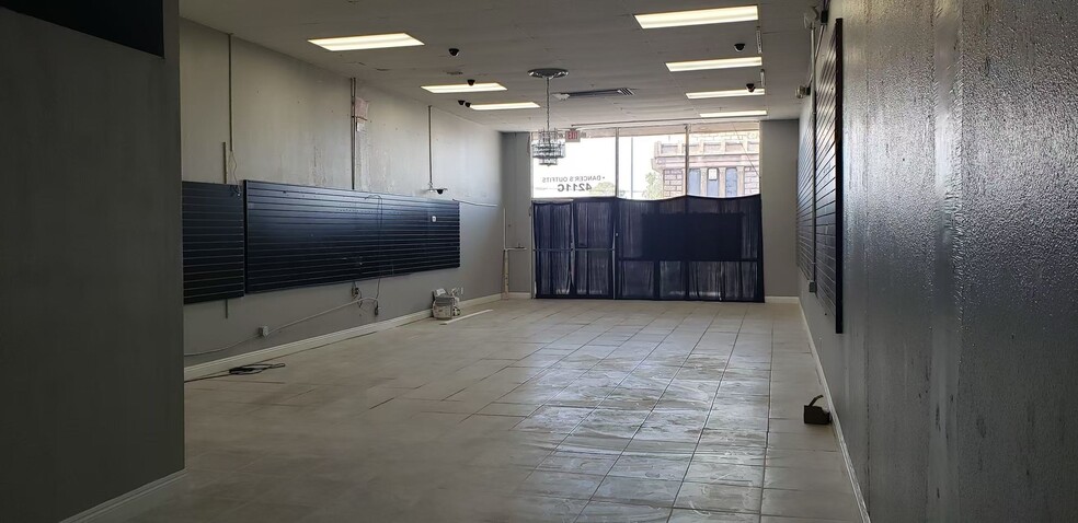 More Photos Of 4211 W Sahara Ave, Las Vegas Storefront Retail Office For Sale