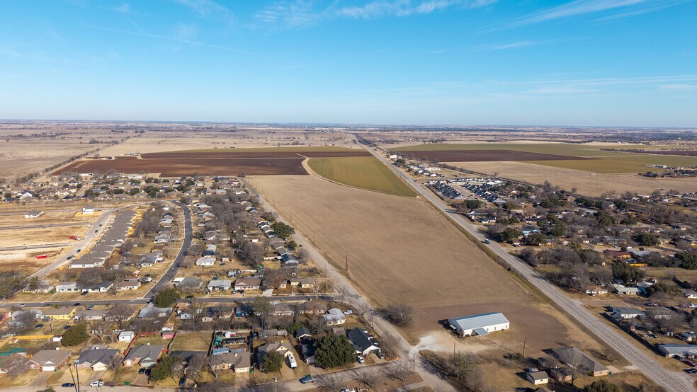 More Photos Of 0 N Lone Star Pky @ N. Main Street, McGregor Land For Sale