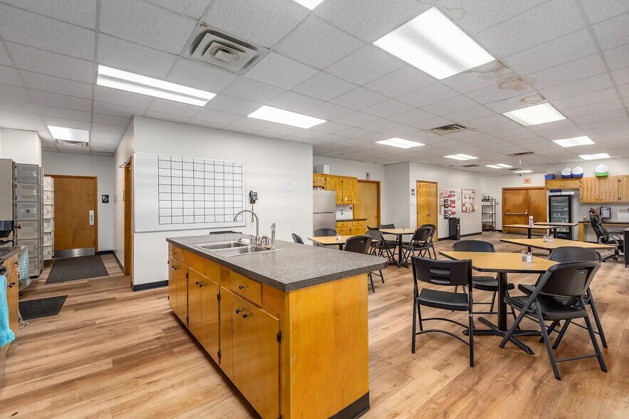 More Photos Of 4599 US Highway 84 W, Timpson Specialty For Sale
