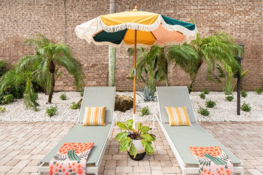 More Photos Of 7011 San Ramon Pl, Tampa Apartments For Sale