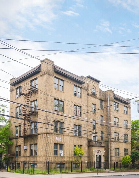 More Photos Of 4 W 4th St, Mount Vernon Apartments For Sale