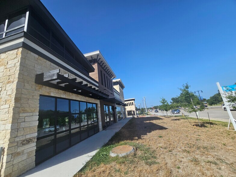 More Photos Of 303 E Eldorado Pky, Little Elm Storefront For Lease