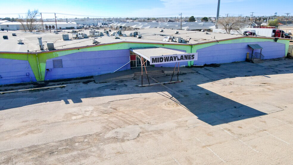 More Photos Of 3920 W Wall St, Midland Bowling Alley For Sale