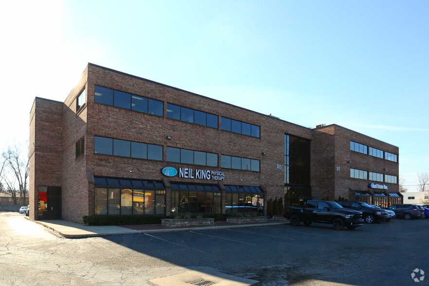 Primary Photo Of 215-217 W Ann Arbor Rd, Plymouth Office For Lease