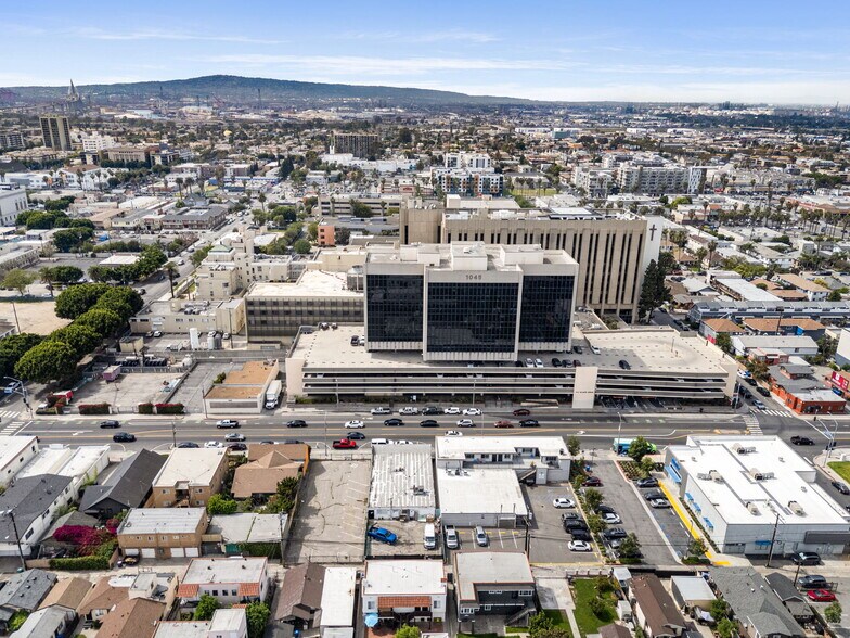 More Photos Of 1050-1052 Atlantic Ave, Long Beach Storefront For Sale