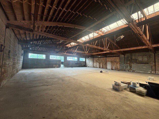 More Photos Of 3640 W Armitage Ave, Chicago Storefront For Lease